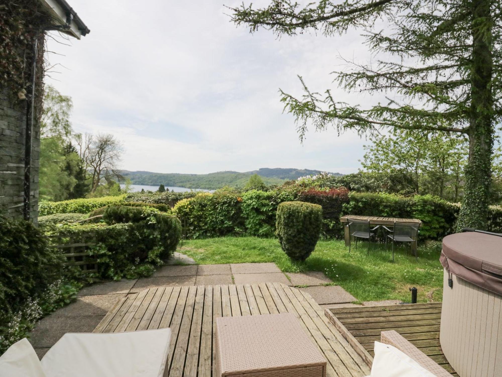 Holiday home Lake Lodge Bowness-on-Windermere